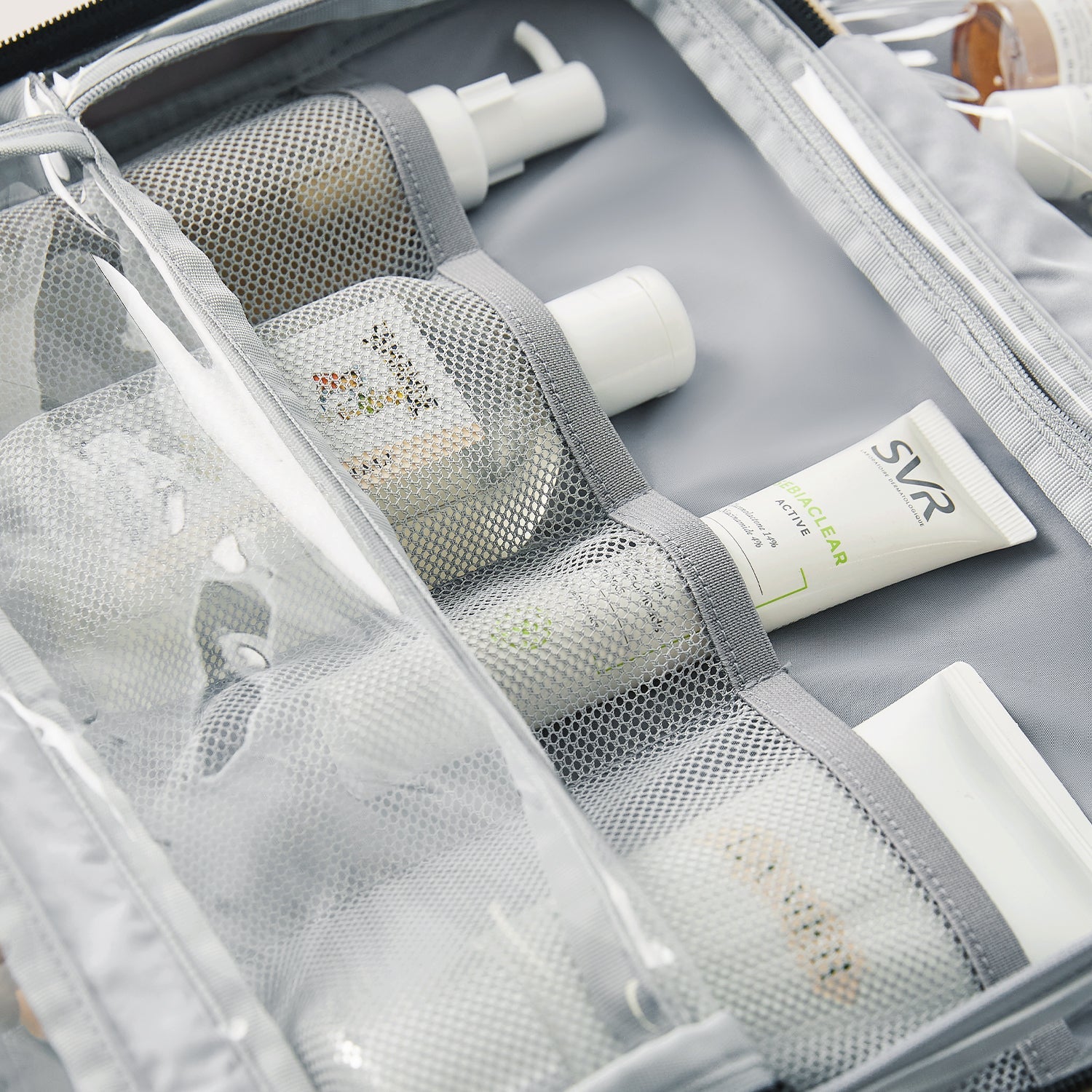 Trousse de toilette suspendue Paz