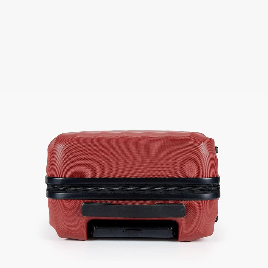 Globetrotter 20" Hardside Rolling Carry-on Stylish Suitcase - BAGSMART