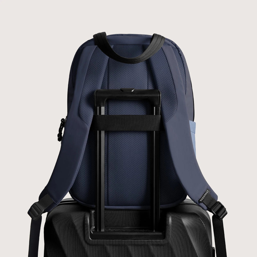 Paz 23L Work Backpack
