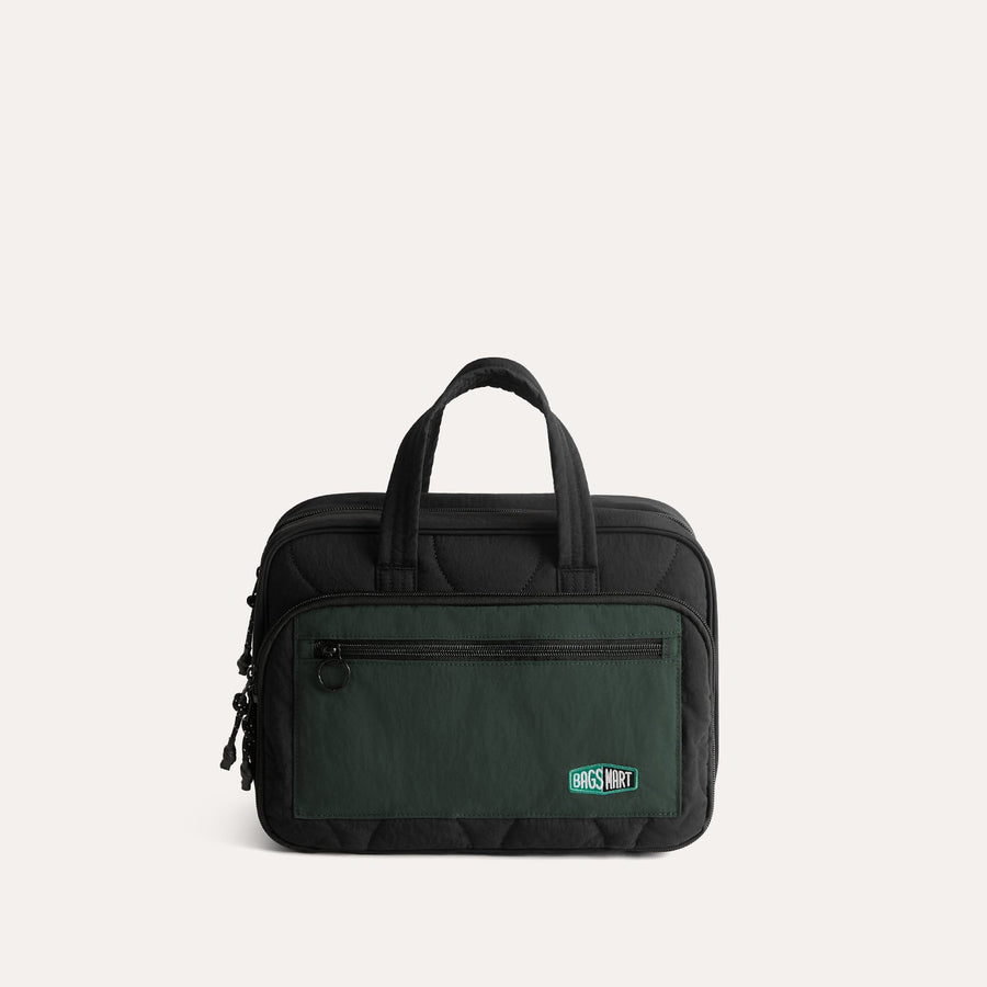 Paz Hanging Toiletry Bag