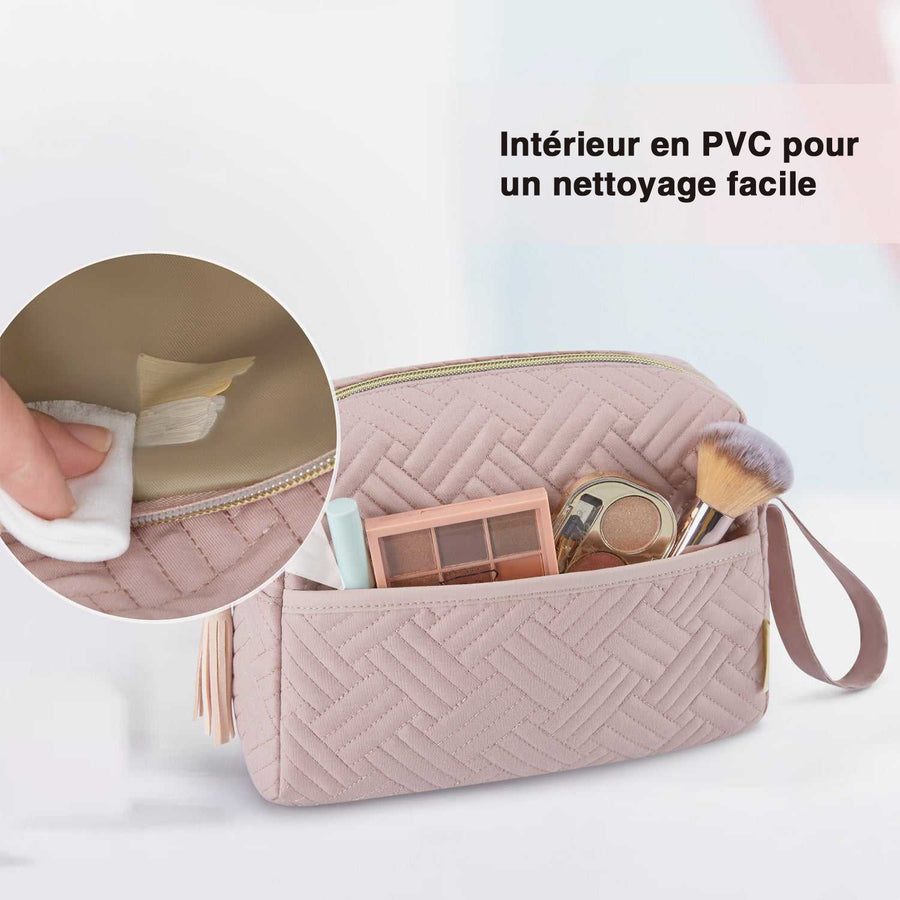 Elegant and spacious make -up tight bag